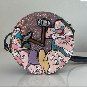 Disney Danielle Nicole Snow White 7 dwarfs purse